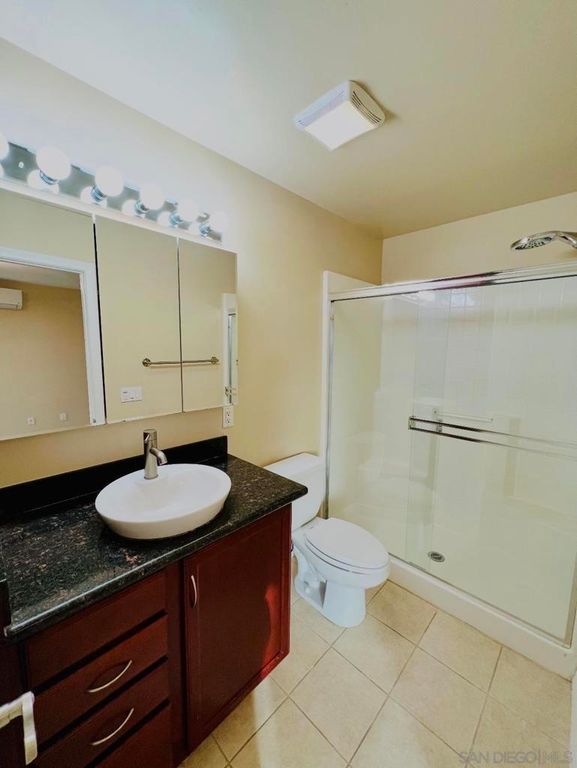 5252 Balboa Arms Dr 216, San Diego, CA 92117 — photo 3