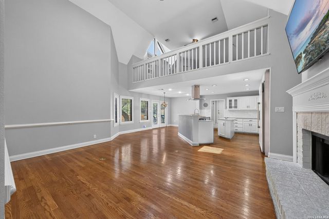 29440 RED BUD HL, Fair Oaks Ranch, TX 78015