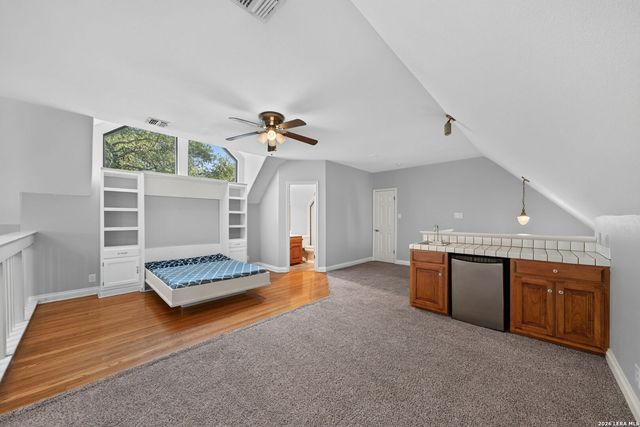 29440 RED BUD HL, Fair Oaks Ranch, TX 78015