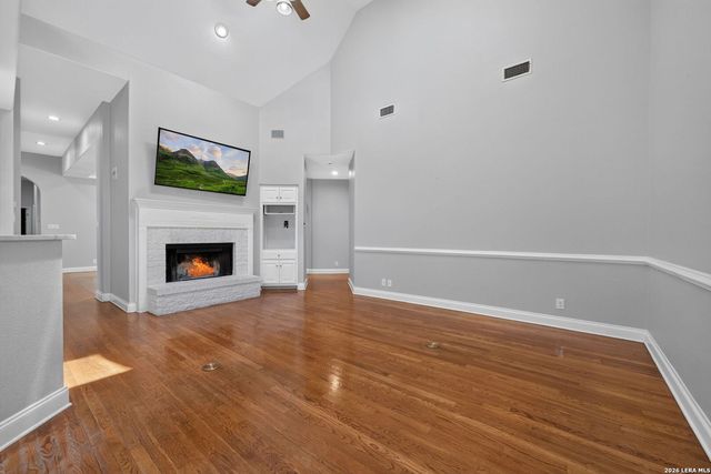 29440 RED BUD HL, Fair Oaks Ranch, TX 78015
