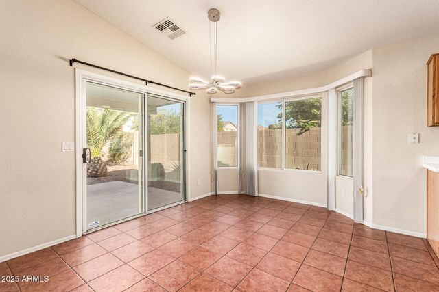 17462 W Acapulco Lane, Surprise, AZ 85388