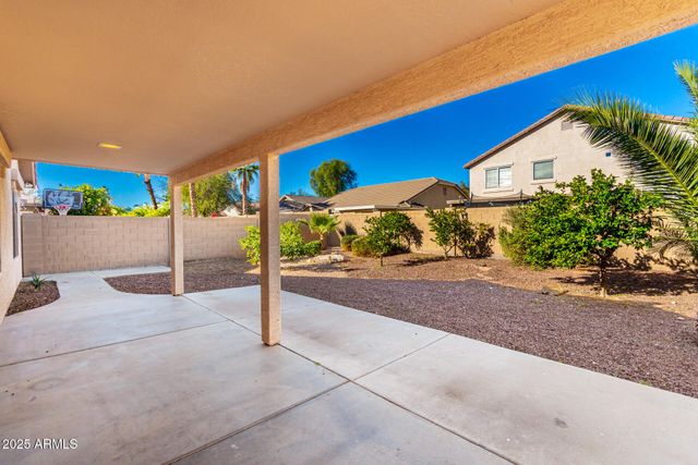 17462 W Acapulco Lane, Surprise, AZ 85388