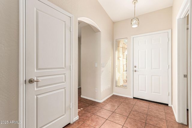 17462 W Acapulco Lane, Surprise, AZ 85388