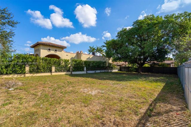 4768 SW 2nd Ter, Miami, FL 33134