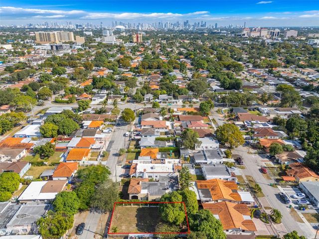 4768 SW 2nd Ter, Miami, FL 33134