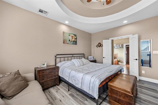 505 Lantana Pl, Elgin, OK 73538