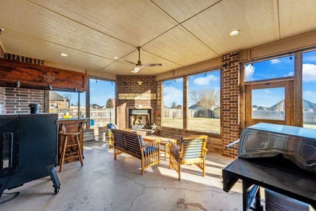 505 Lantana Pl, Elgin, OK 73538