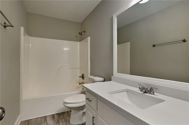 3205 Wellbrook Drive, Loganville, GA 30052