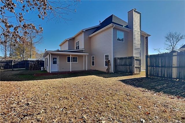 3205 Wellbrook Drive, Loganville, GA 30052