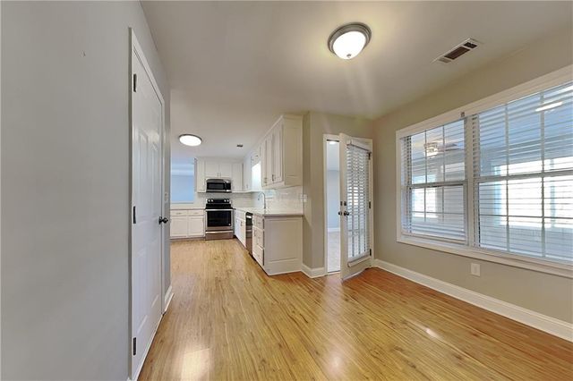 3205 Wellbrook Drive, Loganville, GA 30052