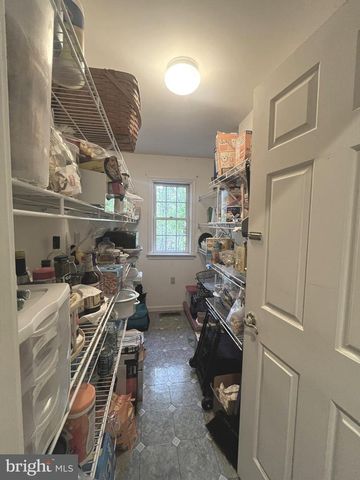 620 STONEBRIDGE DR, Selinsgrove, PA 17870