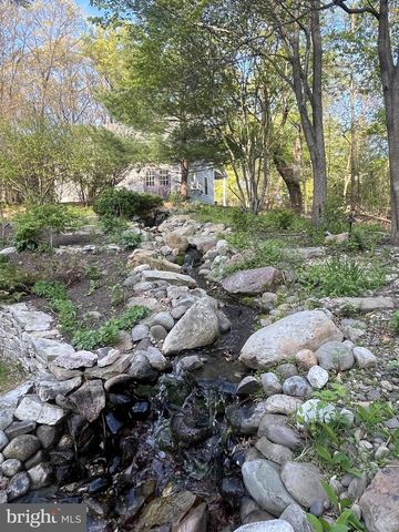 620 STONEBRIDGE DR, Selinsgrove, PA 17870