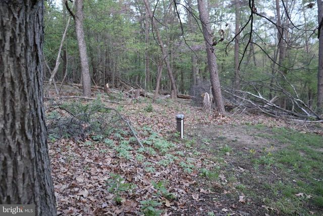 620 STONEBRIDGE DR, Selinsgrove, PA 17870