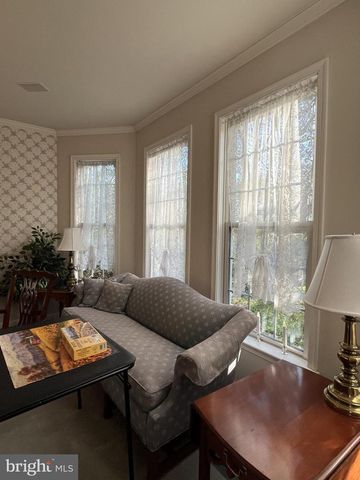 620 STONEBRIDGE DR, Selinsgrove, PA 17870
