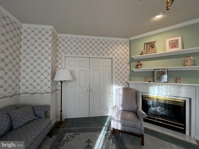 620 STONEBRIDGE DR, Selinsgrove, PA 17870