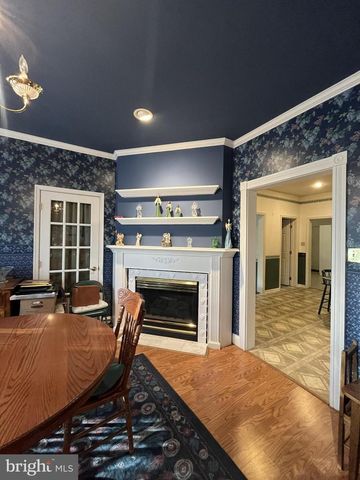 620 STONEBRIDGE DR, Selinsgrove, PA 17870
