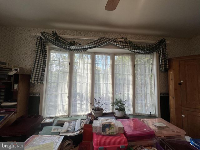 620 STONEBRIDGE DR, Selinsgrove, PA 17870