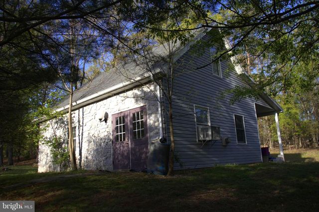 620 STONEBRIDGE DR, Selinsgrove, PA 17870