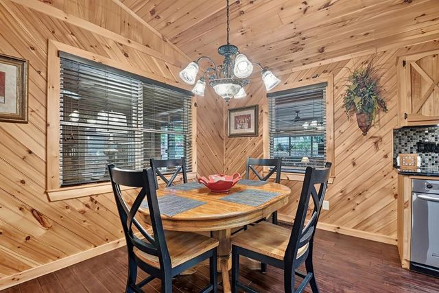 112 Wilscot Valley Drive, Morganton, GA 30560