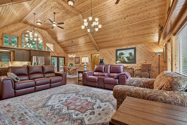 112 Wilscot Valley Drive, Morganton, GA 30560