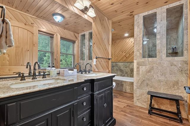 112 Wilscot Valley Drive, Morganton, GA 30560