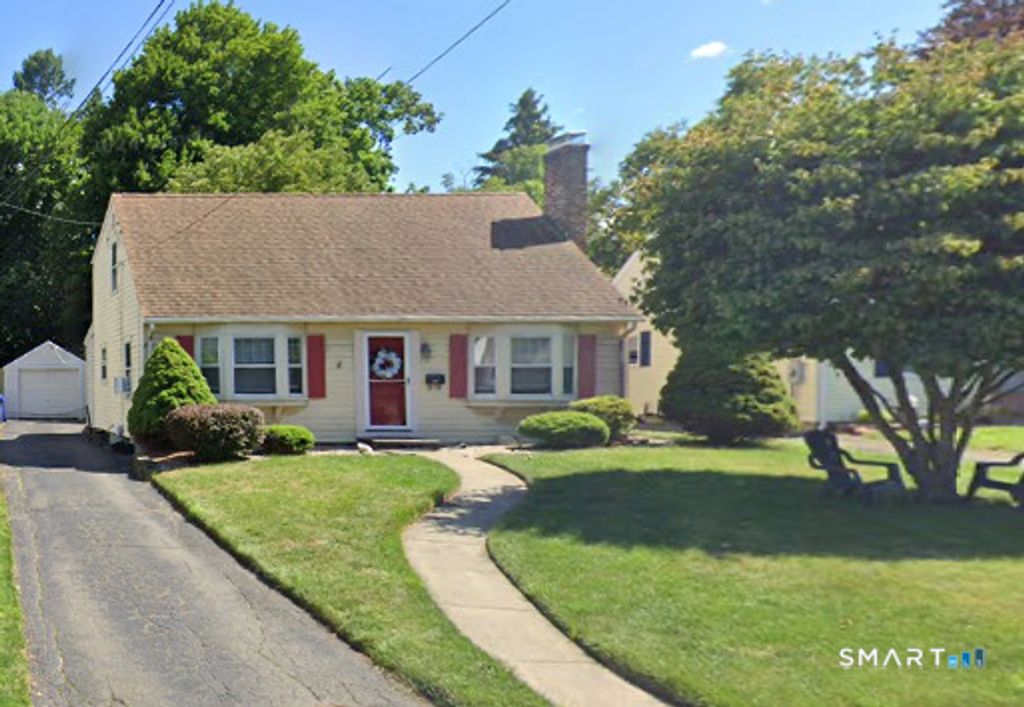 76 Chamberlain Road, Wethersfield, CT 06109