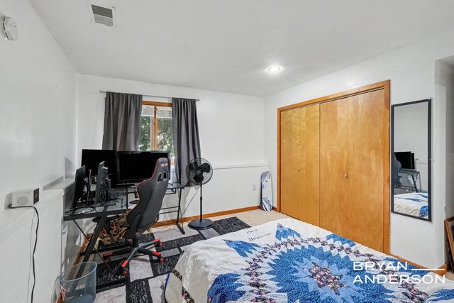 6158 Miramonte Drive NE, Rockford, MI 49341