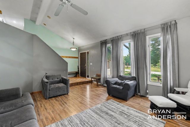 6158 Miramonte Drive NE, Rockford, MI 49341