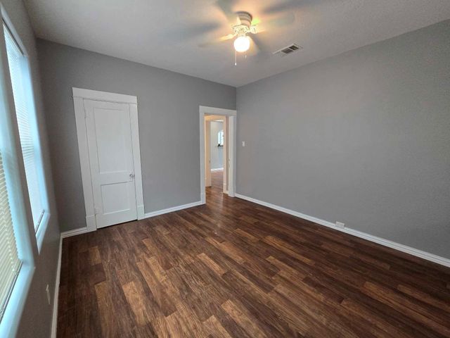 3125 Illinois Street, Baytown, TX 77520