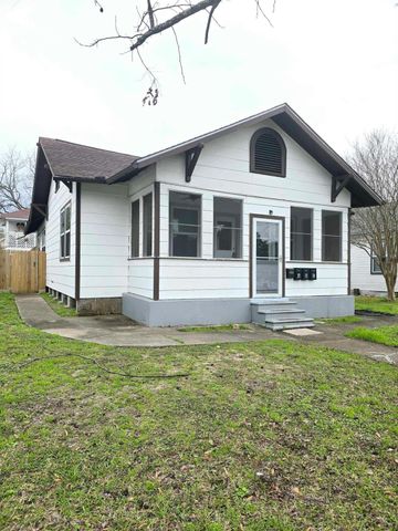 3125 Illinois Street, Baytown, TX 77520