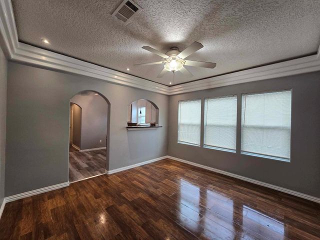 3125 Illinois Street, Baytown, TX 77520