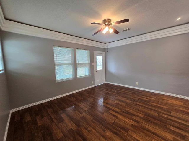 3125 Illinois Street, Baytown, TX 77520