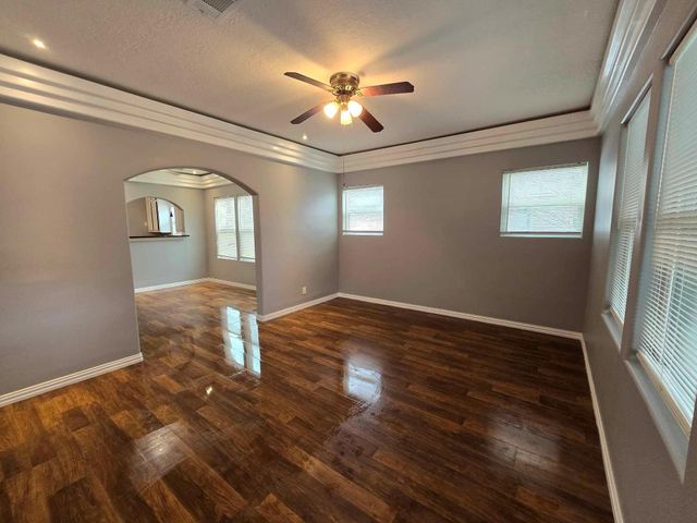 3125 Illinois Street, Baytown, TX 77520
