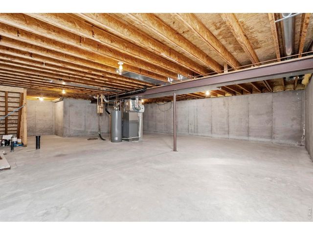 4735 Parachute Cir, Loveland, CO 80538