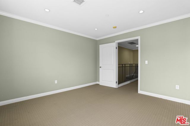 7348 De Soto Avenue 108, Canoga Park (los Angeles), CA 91303