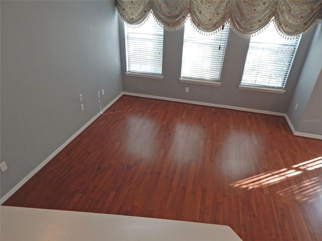 16411 KINGLETRIDGE AVENUE, Lithia, FL 33547