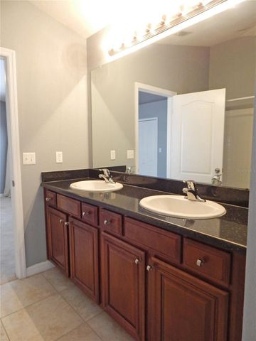 16411 KINGLETRIDGE AVENUE, Lithia, FL 33547