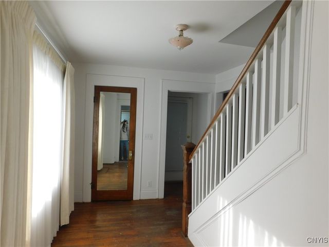 205 SHOTWELL PARK Park 100, Syracuse, NY 13206