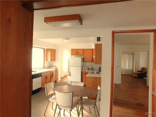 205 SHOTWELL PARK Park 100, Syracuse, NY 13206