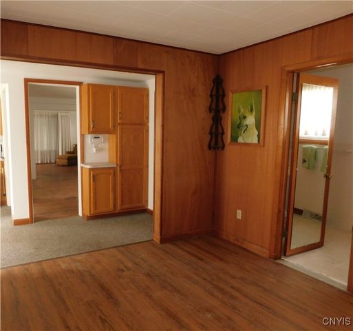 205 SHOTWELL PARK Park 100, Syracuse, NY 13206