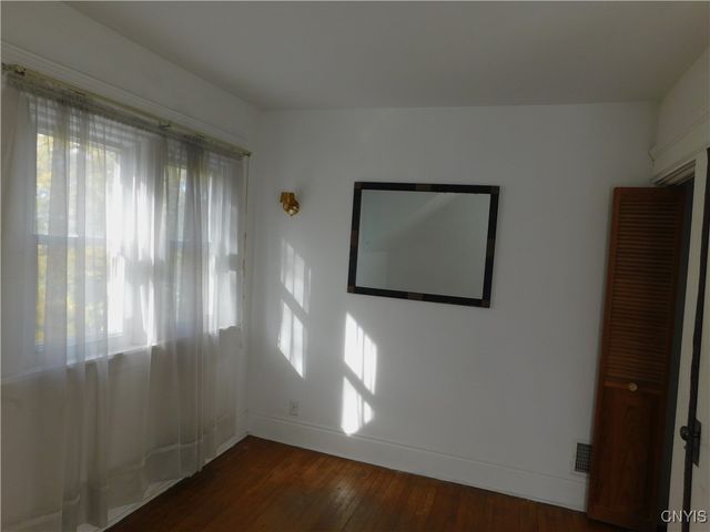 205 SHOTWELL PARK Park 100, Syracuse, NY 13206