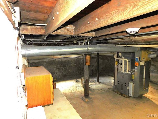 205 SHOTWELL PARK Park 100, Syracuse, NY 13206