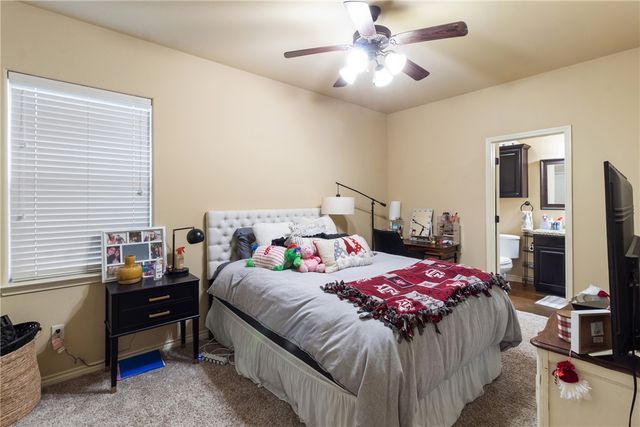 3222 Travis Cole Avenue, College Station, TX 77845