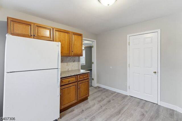 104 W High St, Somerville Boro, NJ 08876