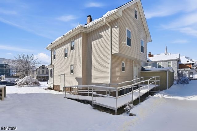 104 W High St, Somerville Boro, NJ 08876