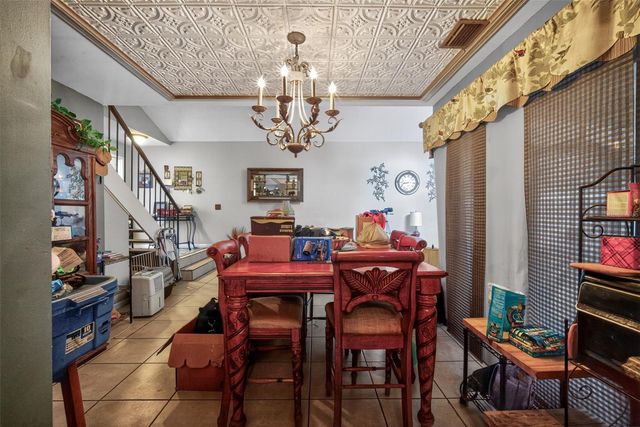 10301 CHADBOURNE DRIVE, Tampa, FL 33624