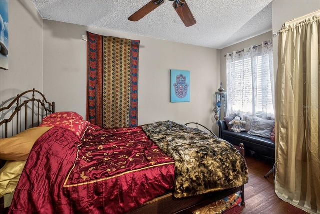 10301 CHADBOURNE DRIVE, Tampa, FL 33624