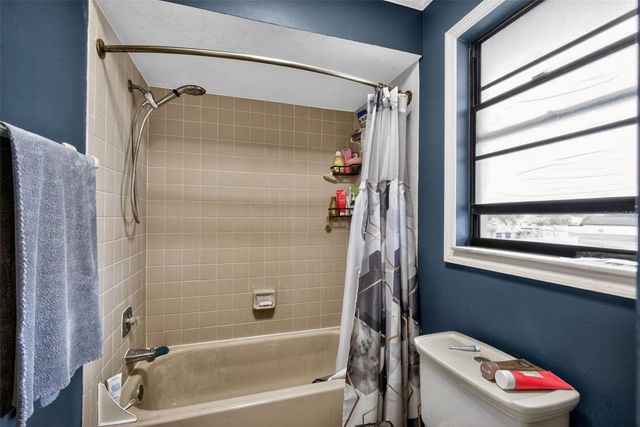 10301 CHADBOURNE DRIVE, Tampa, FL 33624