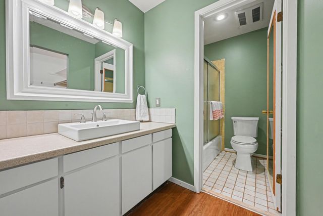 125 Balmoral Court, Kalamazoo Twp, MI 49006