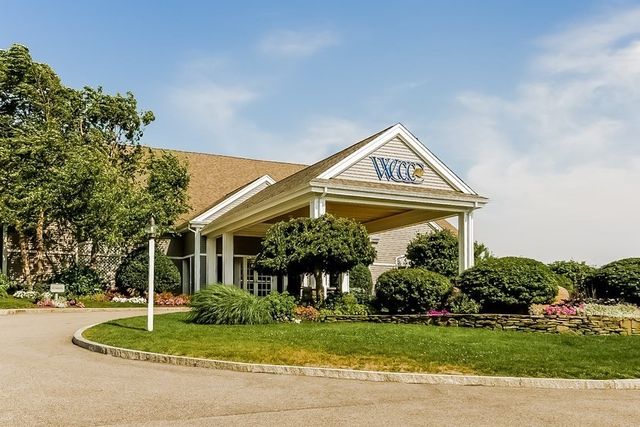 94 Westcliff Dr 94, Plymouth, MA 02360